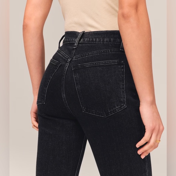 Abercrombie & Fitch - Black High Rise Skinny Jeans - Picture 2 of 3